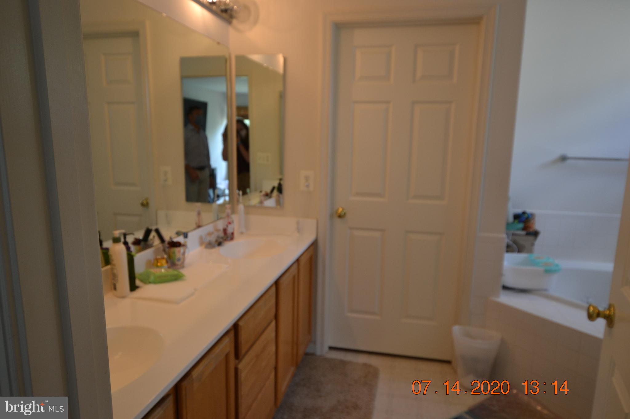 RIDGES OF WARRENTON - Residential Lease