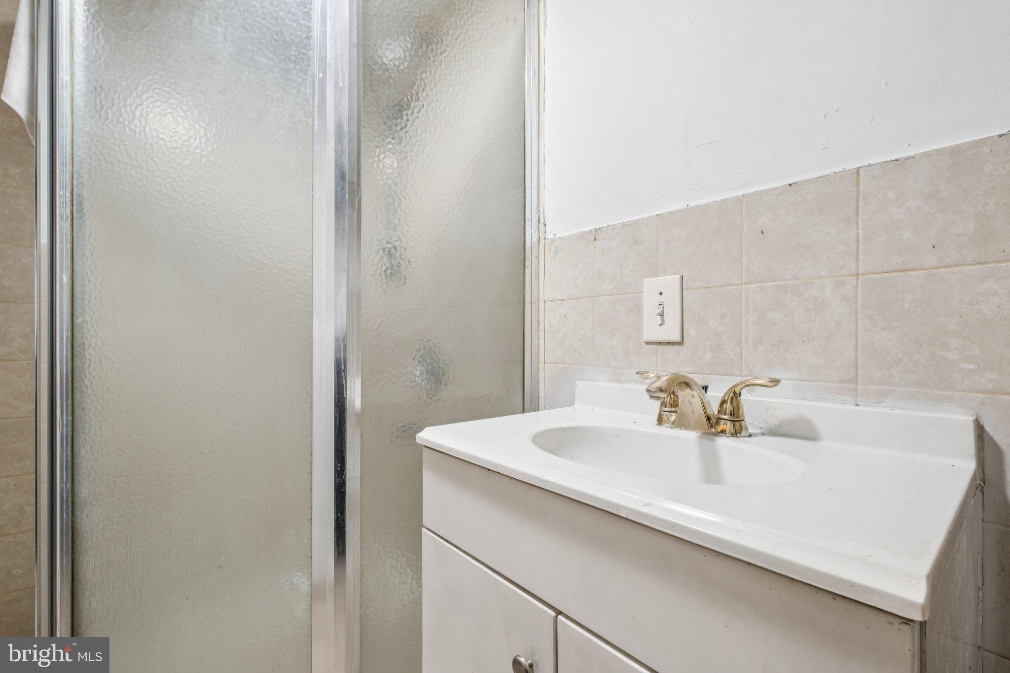 STONEHURST - Residential