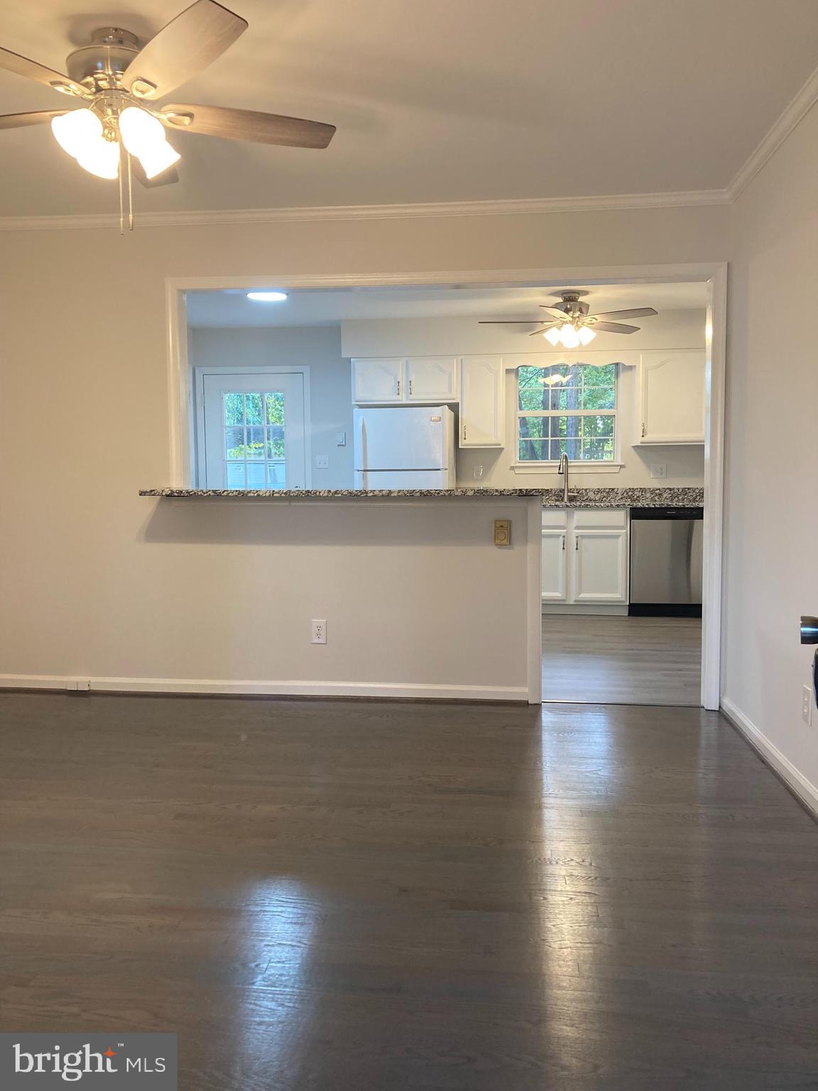 WHITE SANDS - Residential