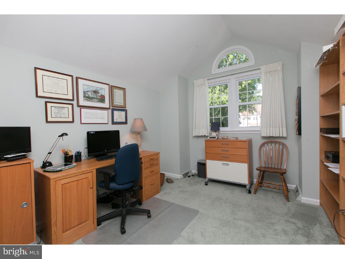 STOTESBURY TWHSE - Residential