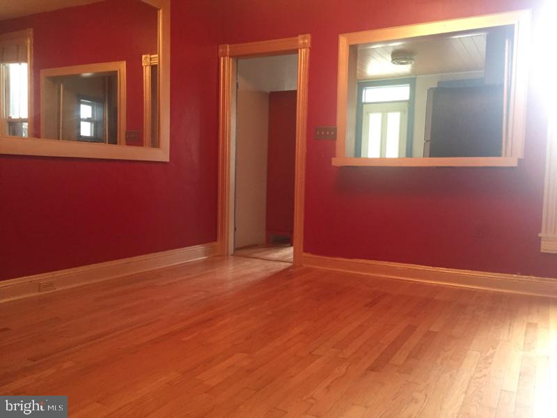 CHARLES VILLAGE - Residential Lease