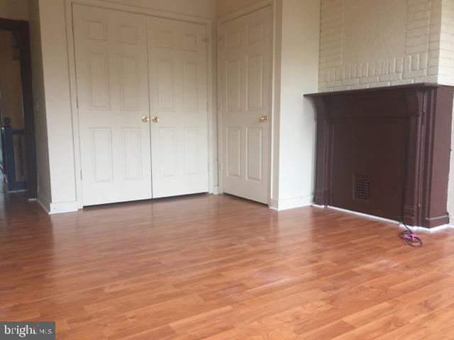 CHARLES VILLAGE - Residential Lease