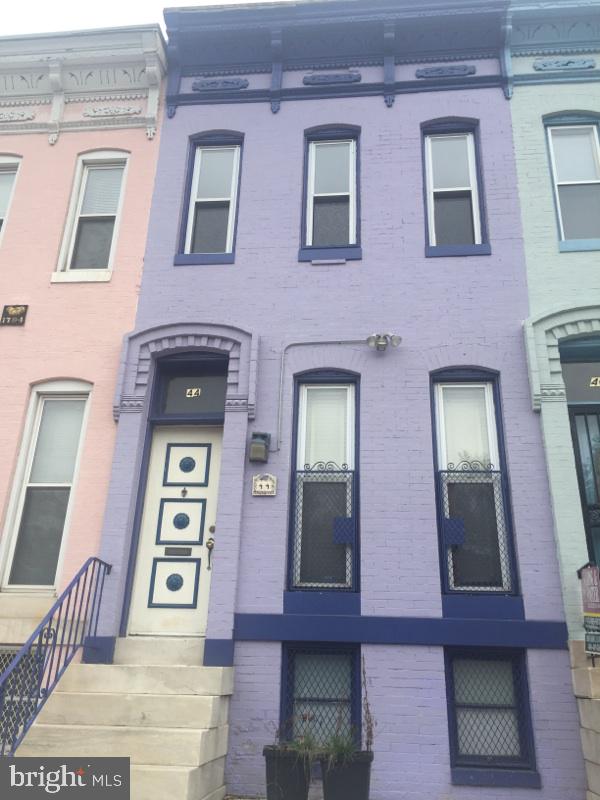 CHARLES VILLAGE - Residential Lease