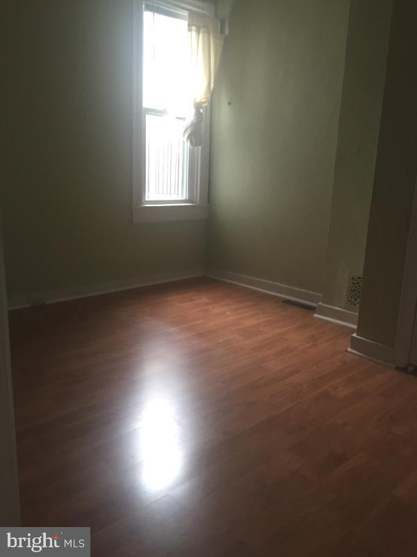 CHARLES VILLAGE - Residential Lease