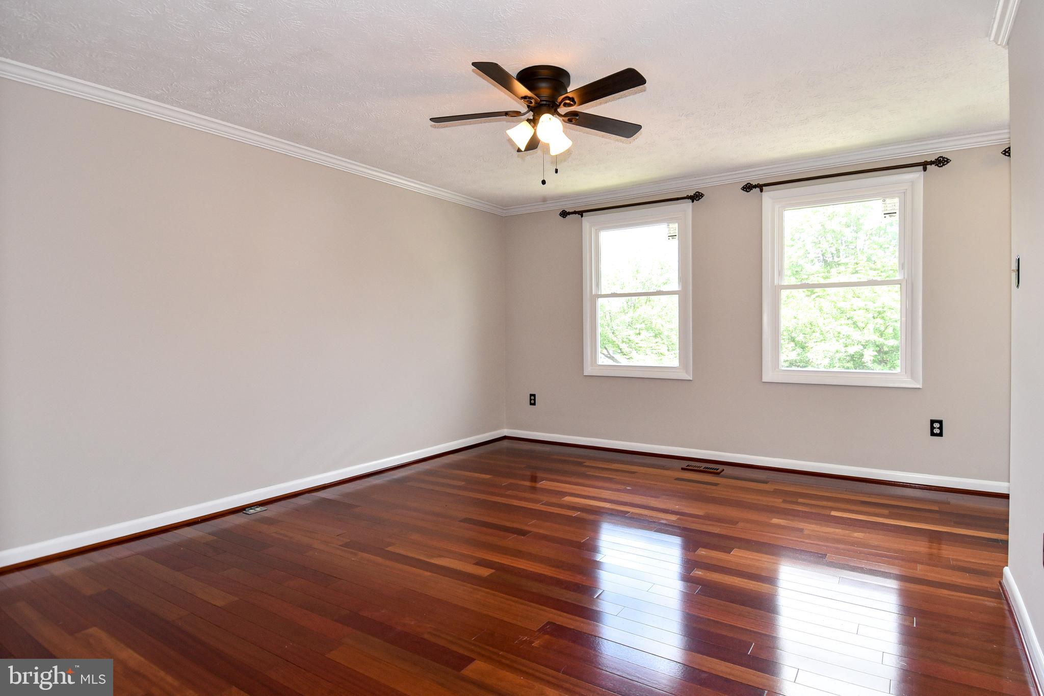 GUNNERS LAKE VILLAGE - Residential