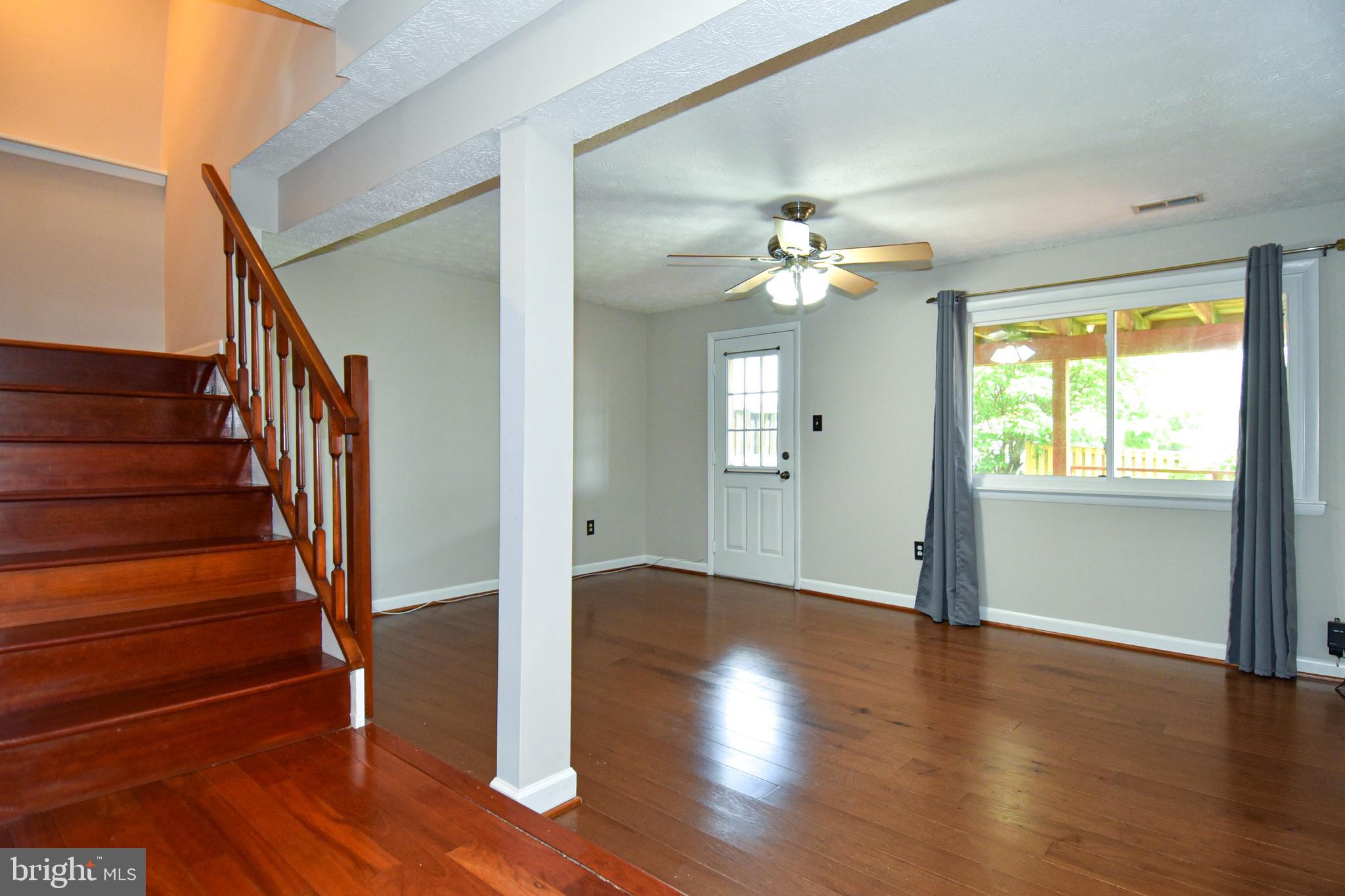 GUNNERS LAKE VILLAGE - Residential