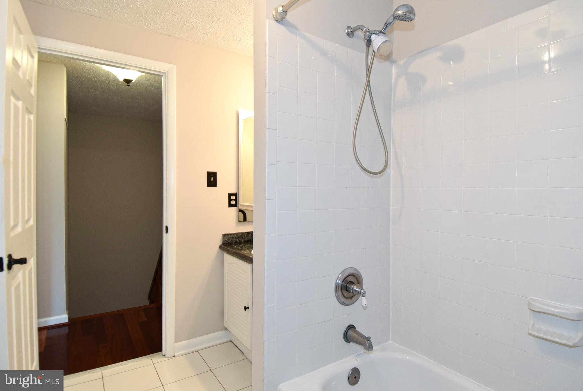 GUNNERS LAKE VILLAGE - Residential