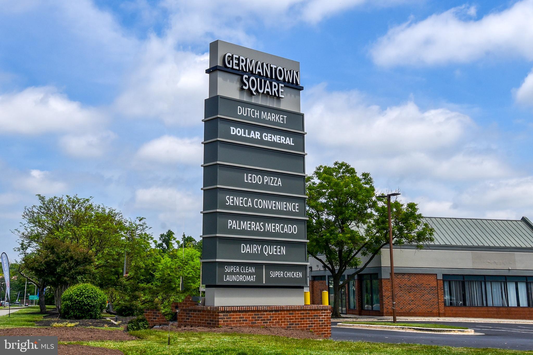 GUNNERS LAKE VILLAGE - Residential