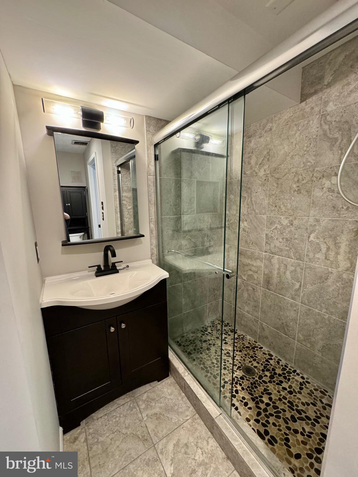 GUNNERS LAKE VILLAGE - Residential