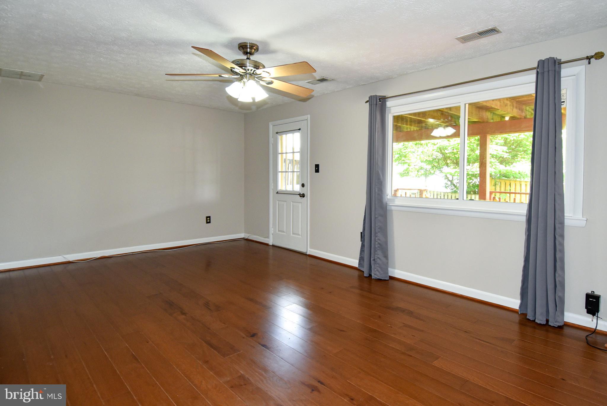 GUNNERS LAKE VILLAGE - Residential