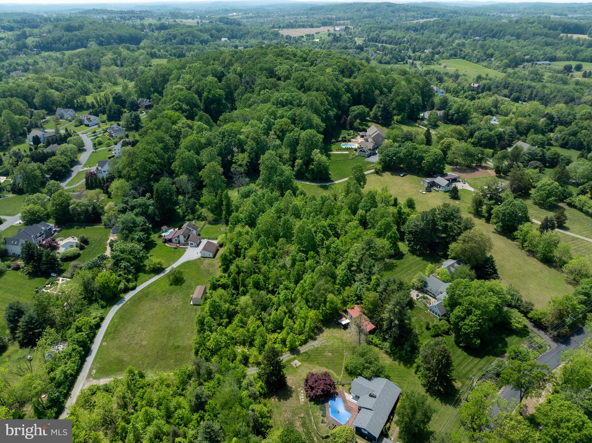 2290 HORSESHOE TRAIL