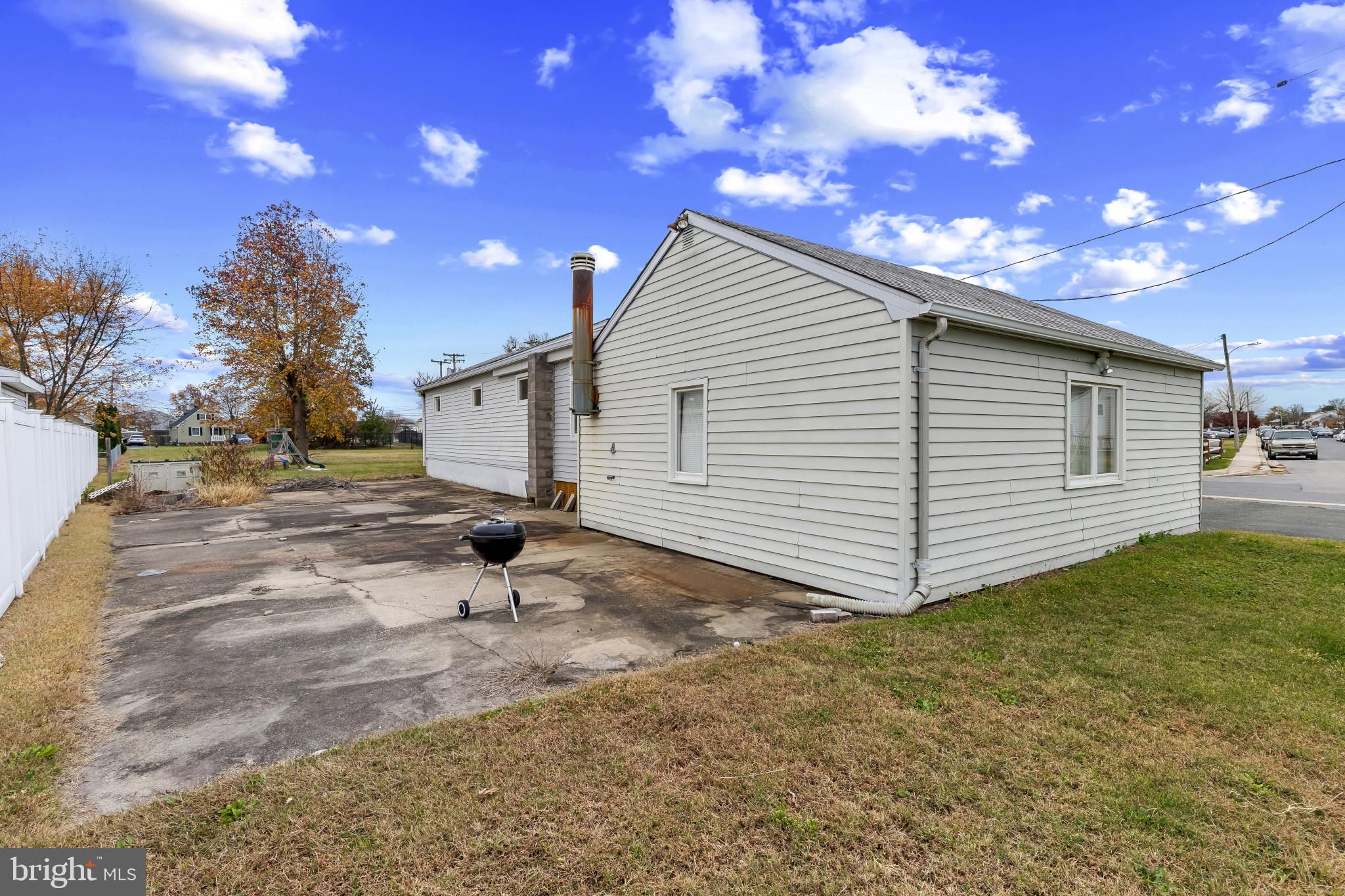 LYNCH POINT - Residential