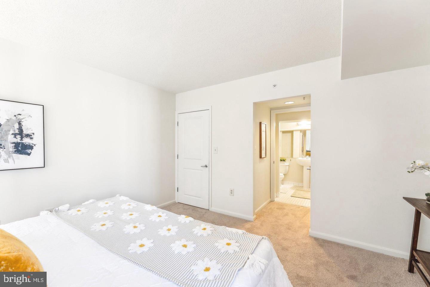 1225 13TH STREET NW 712