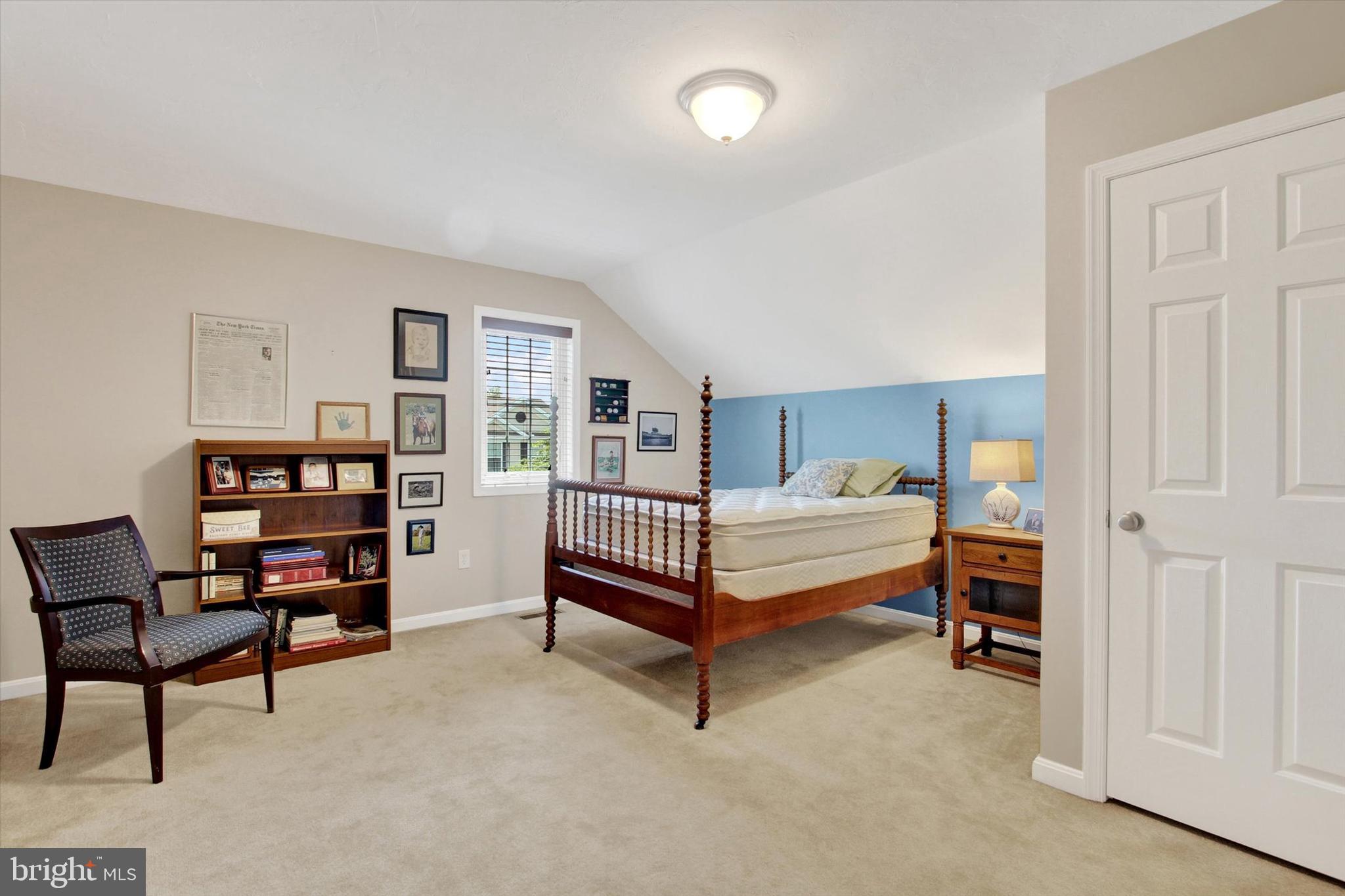 DEATRICK VILLAGE - Residential