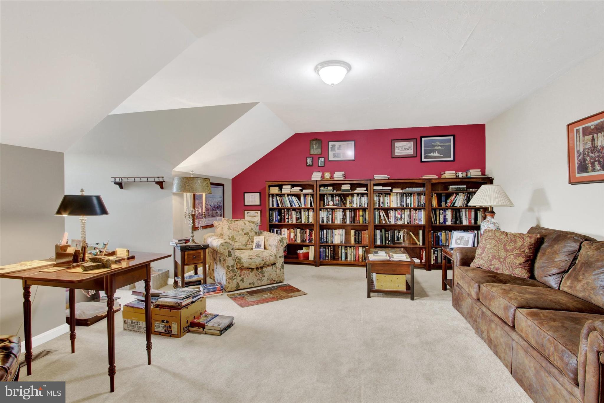 DEATRICK VILLAGE - Residential