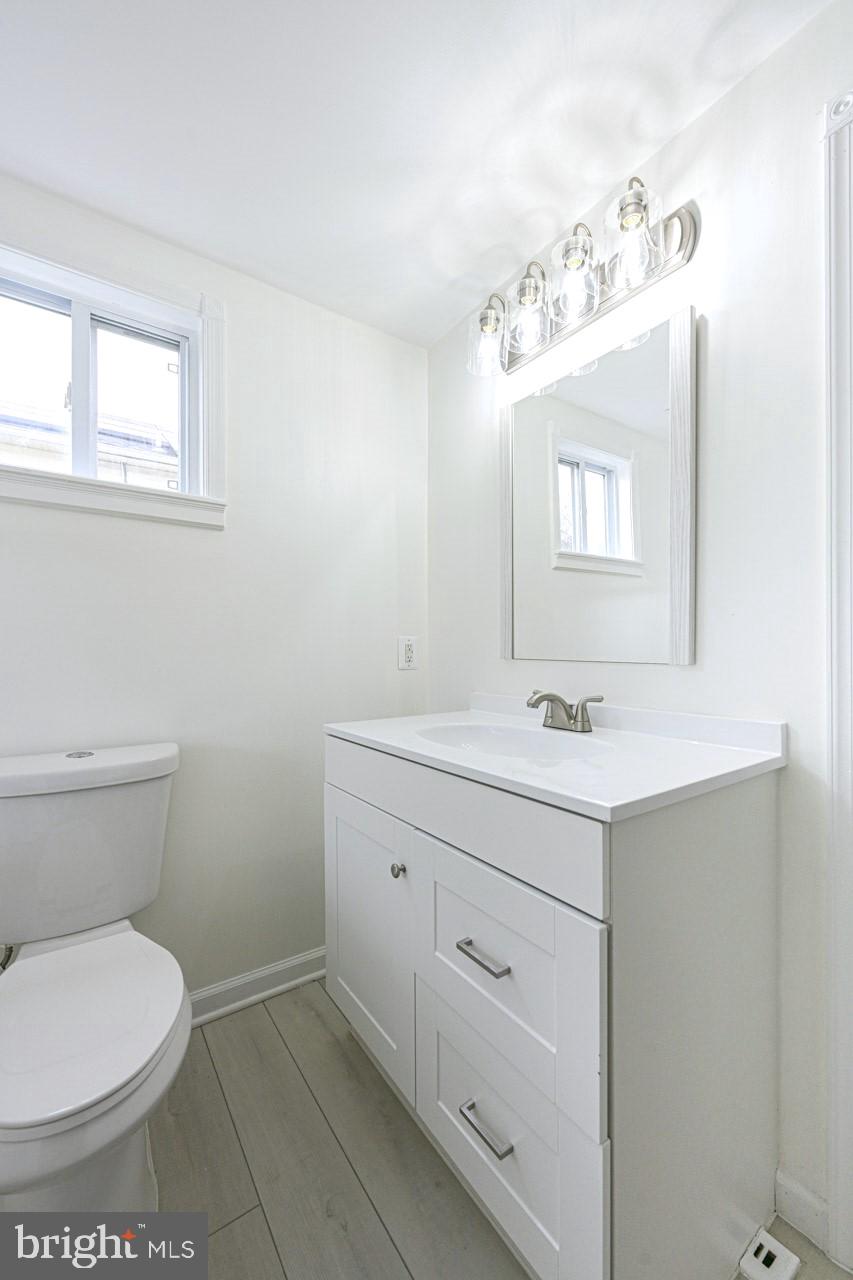 RIVERDALE - Residential