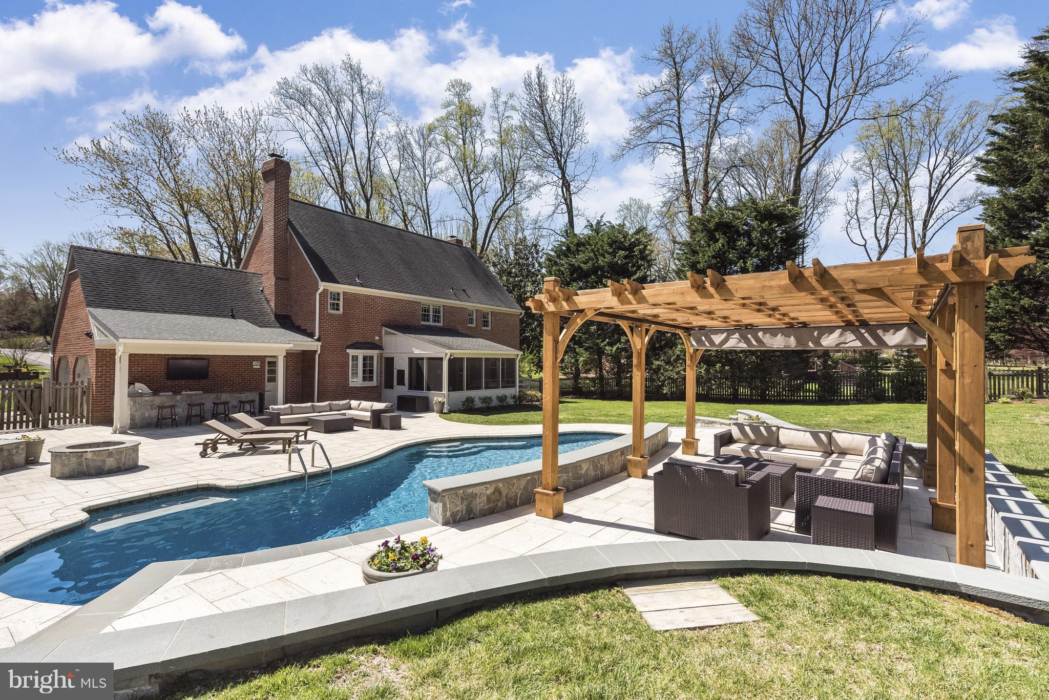 BELLEVIEW ESTATES - Residential