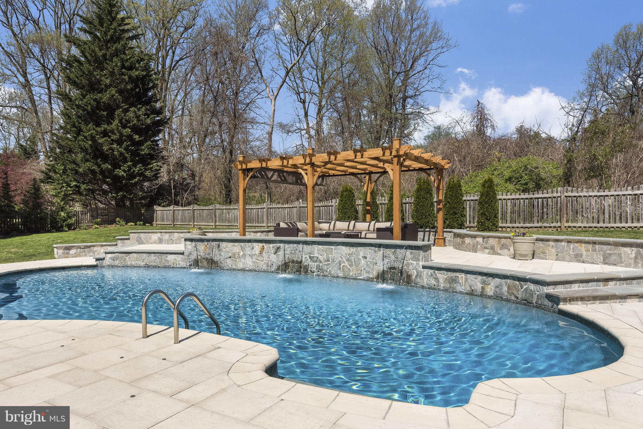 BELLEVIEW ESTATES - Residential