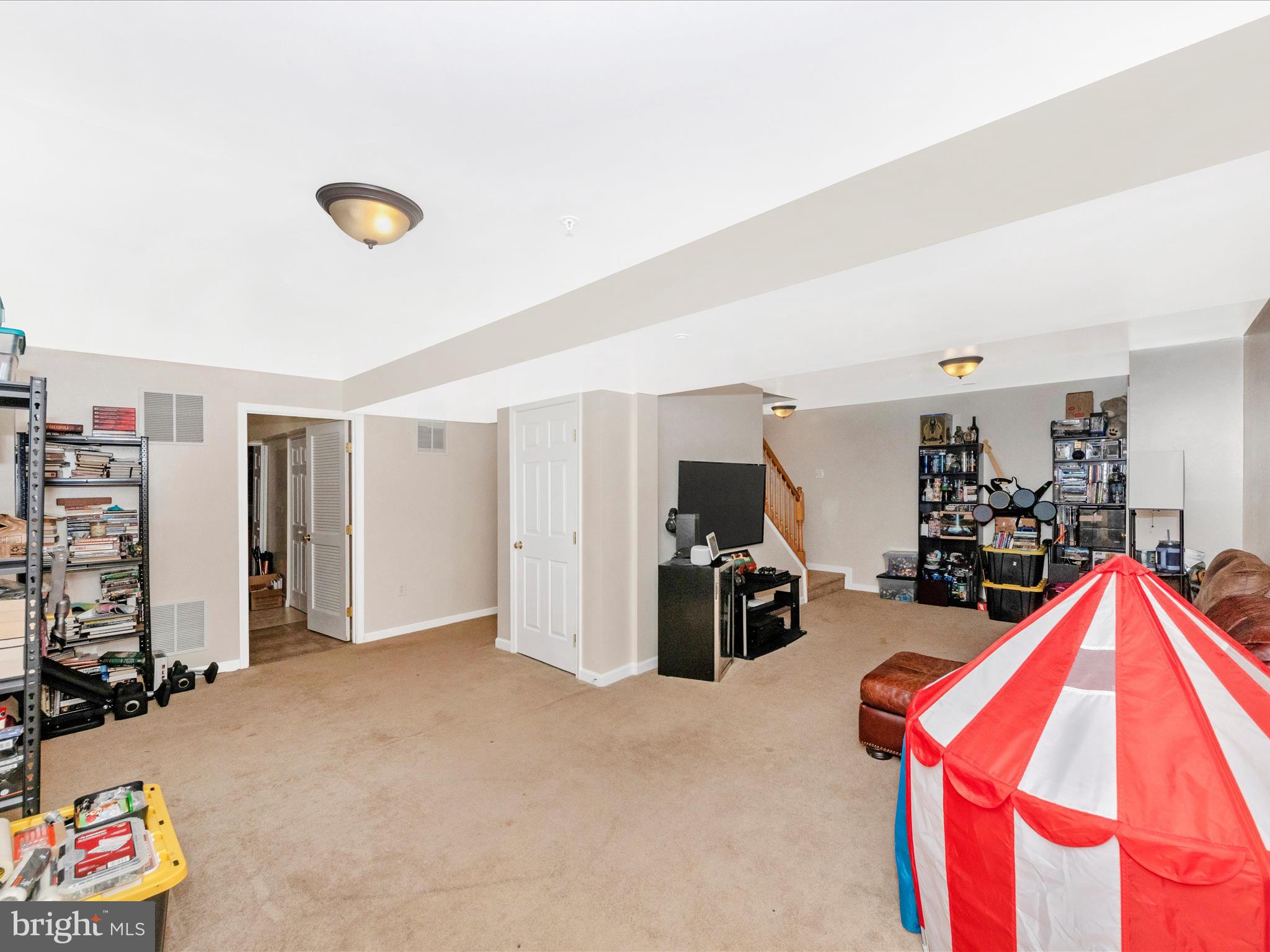 SUMMIT CREEK - Residential Lease