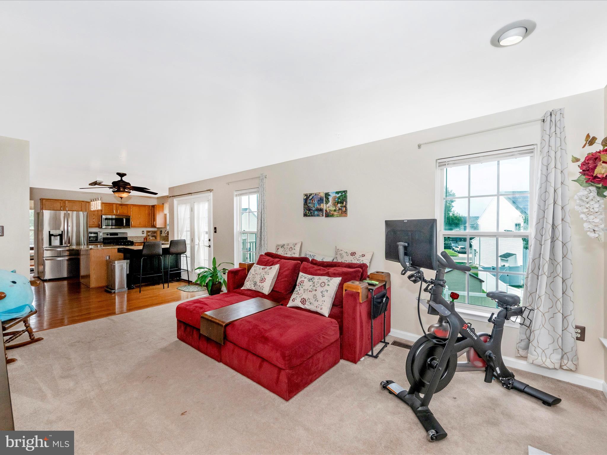 SUMMIT CREEK - Residential Lease