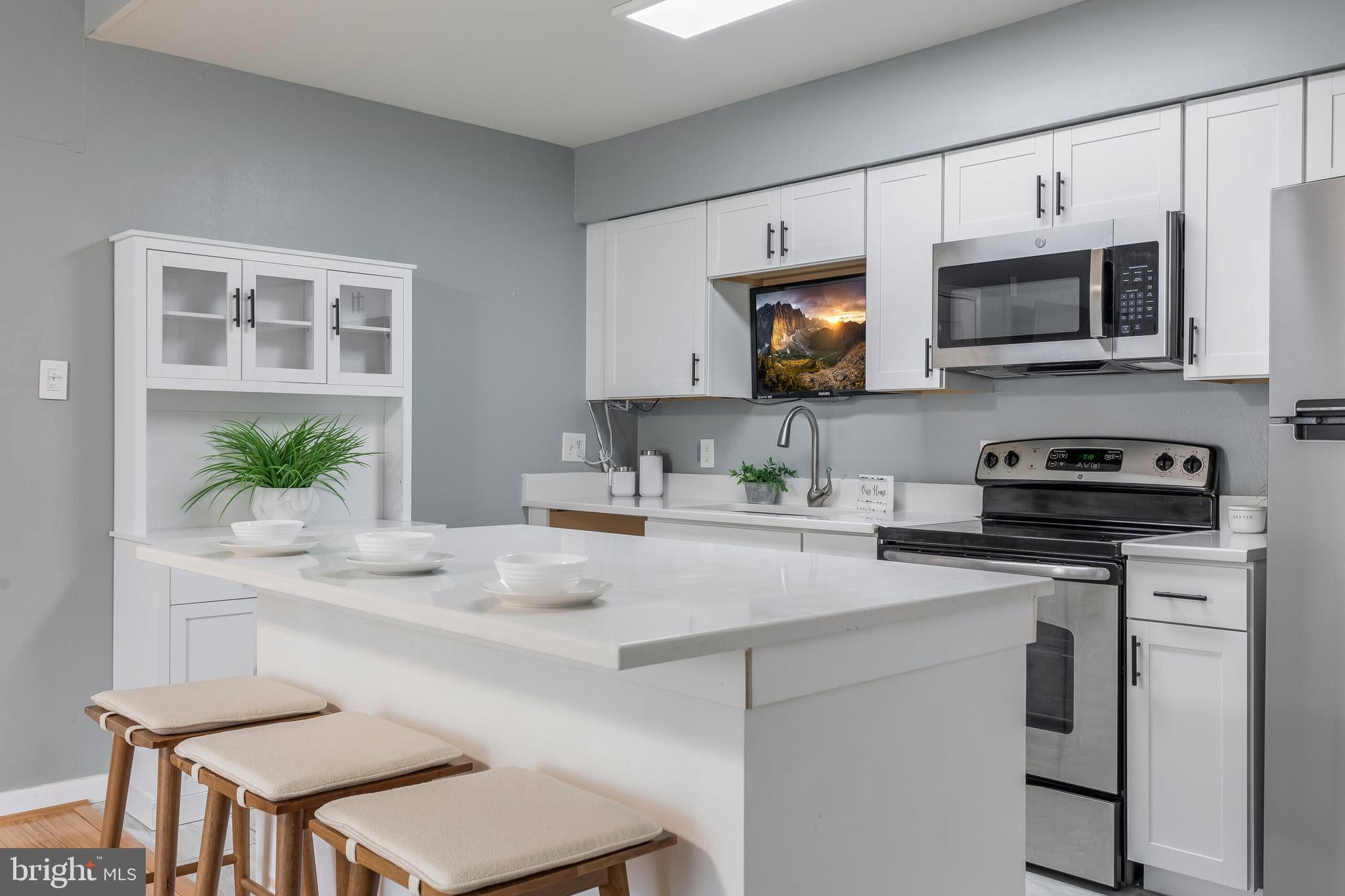 3312 WYNDHAM CIRCLE 306
