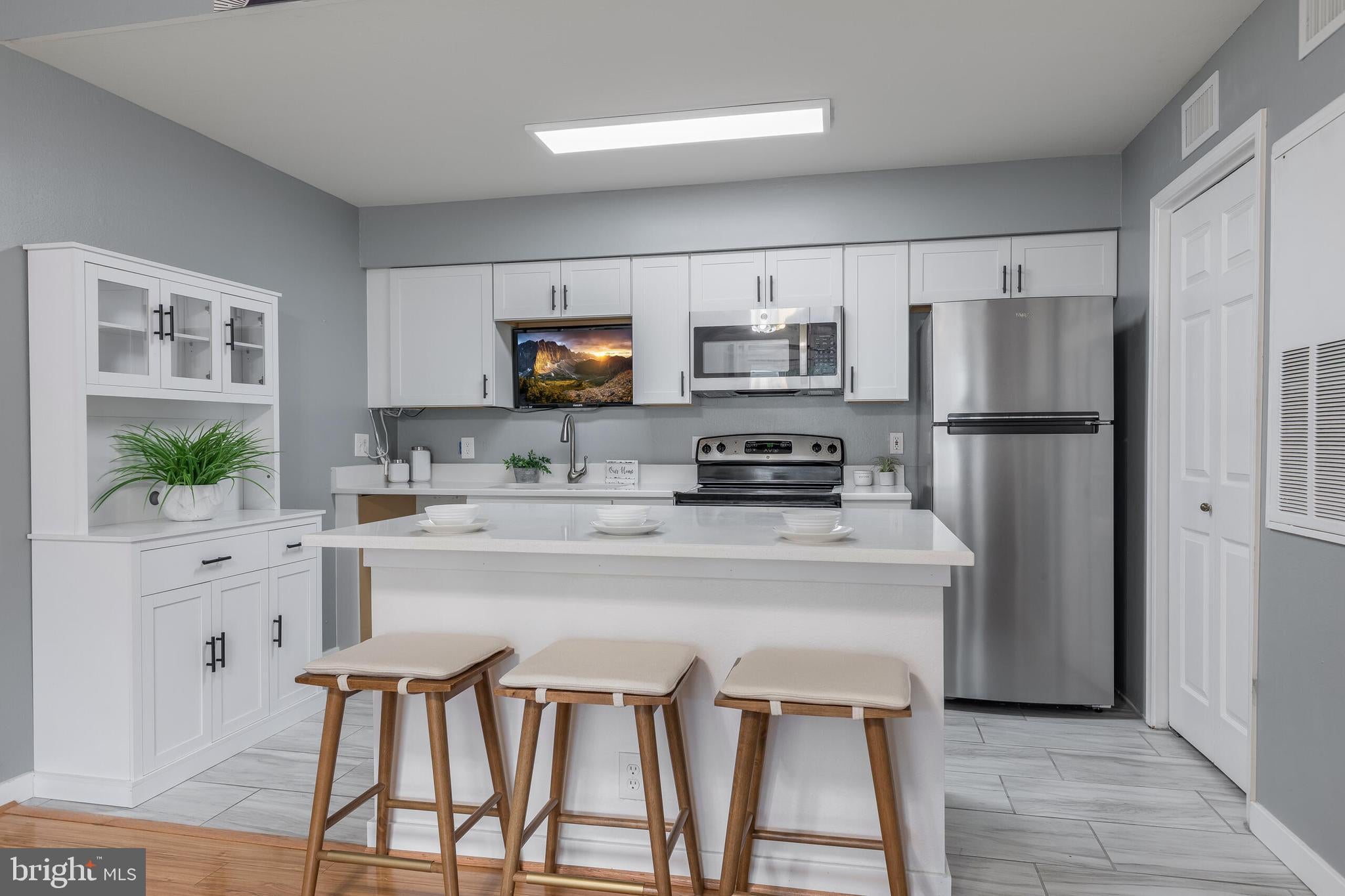 3312 WYNDHAM CIRCLE 306