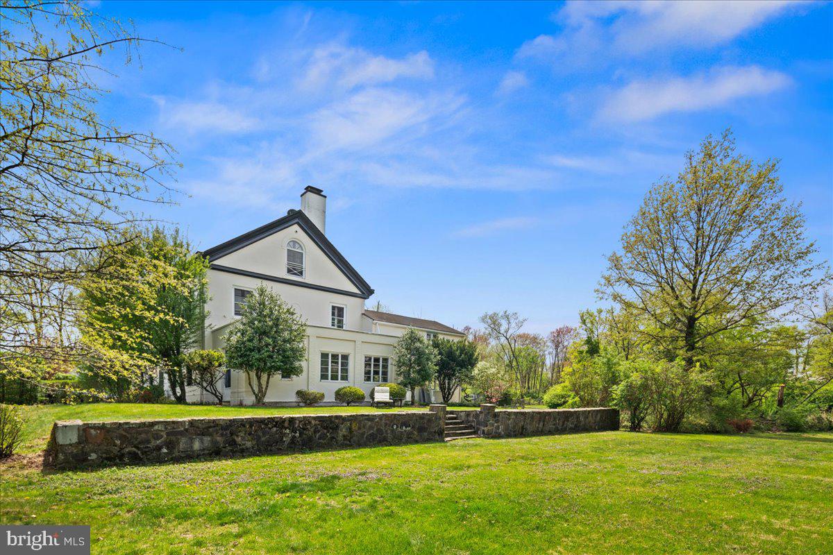 1330 GREAT ROAD