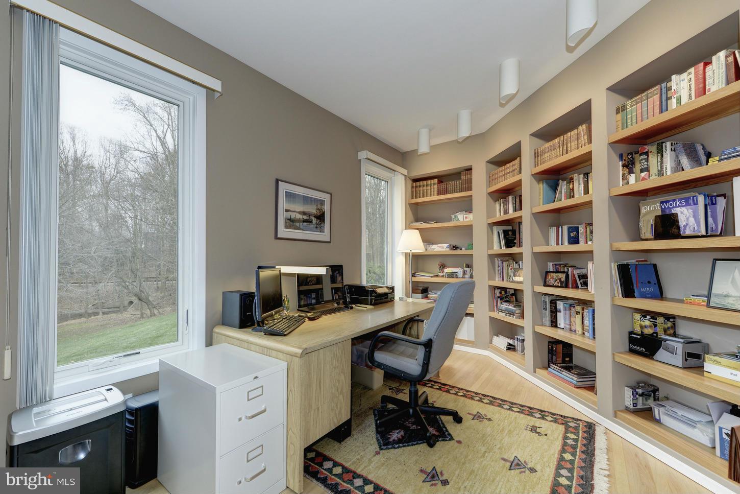 LAKE WINDERMERE - Residential