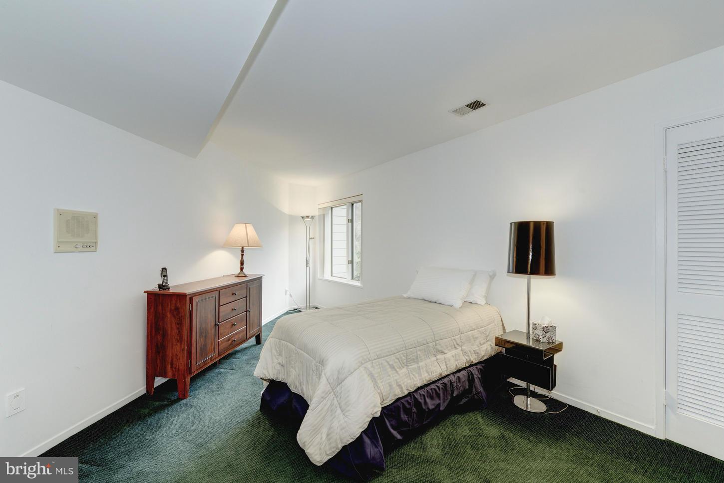 LAKE WINDERMERE - Residential