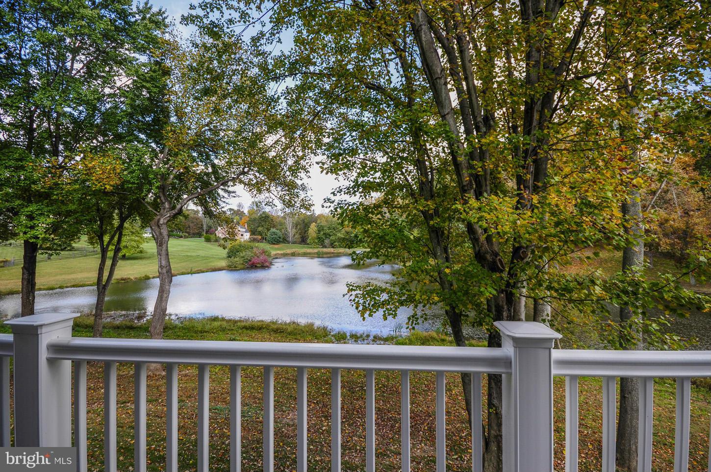 LAKE WINDERMERE - Residential