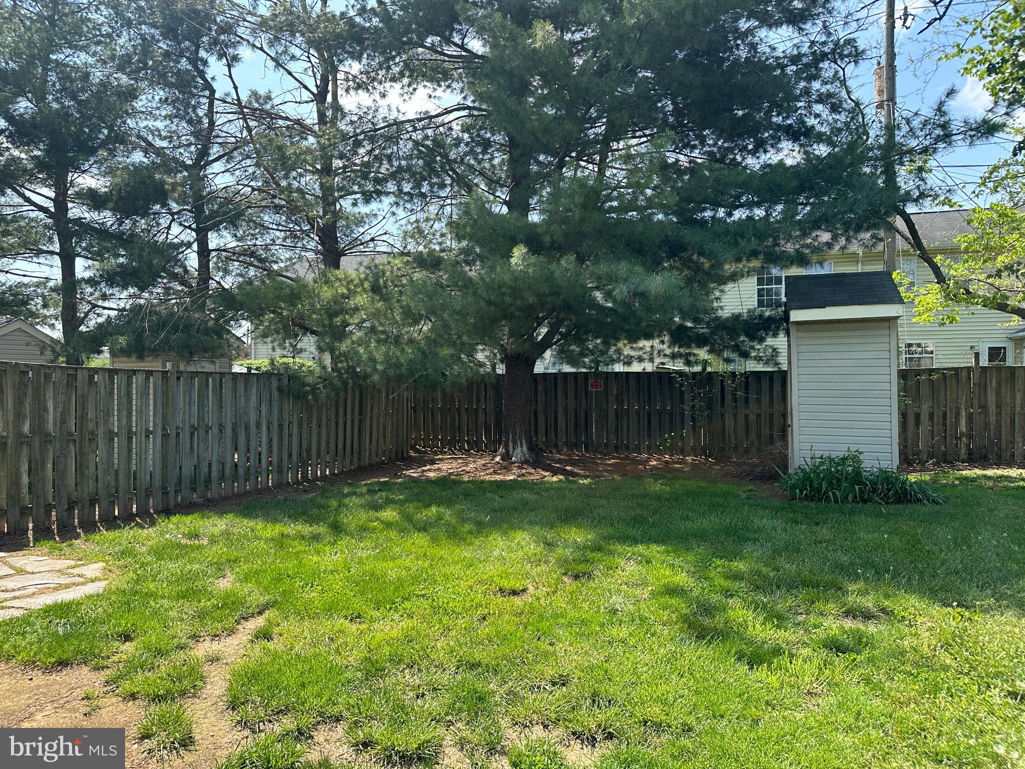 GEORGETOWNE COURT - Residential Lease