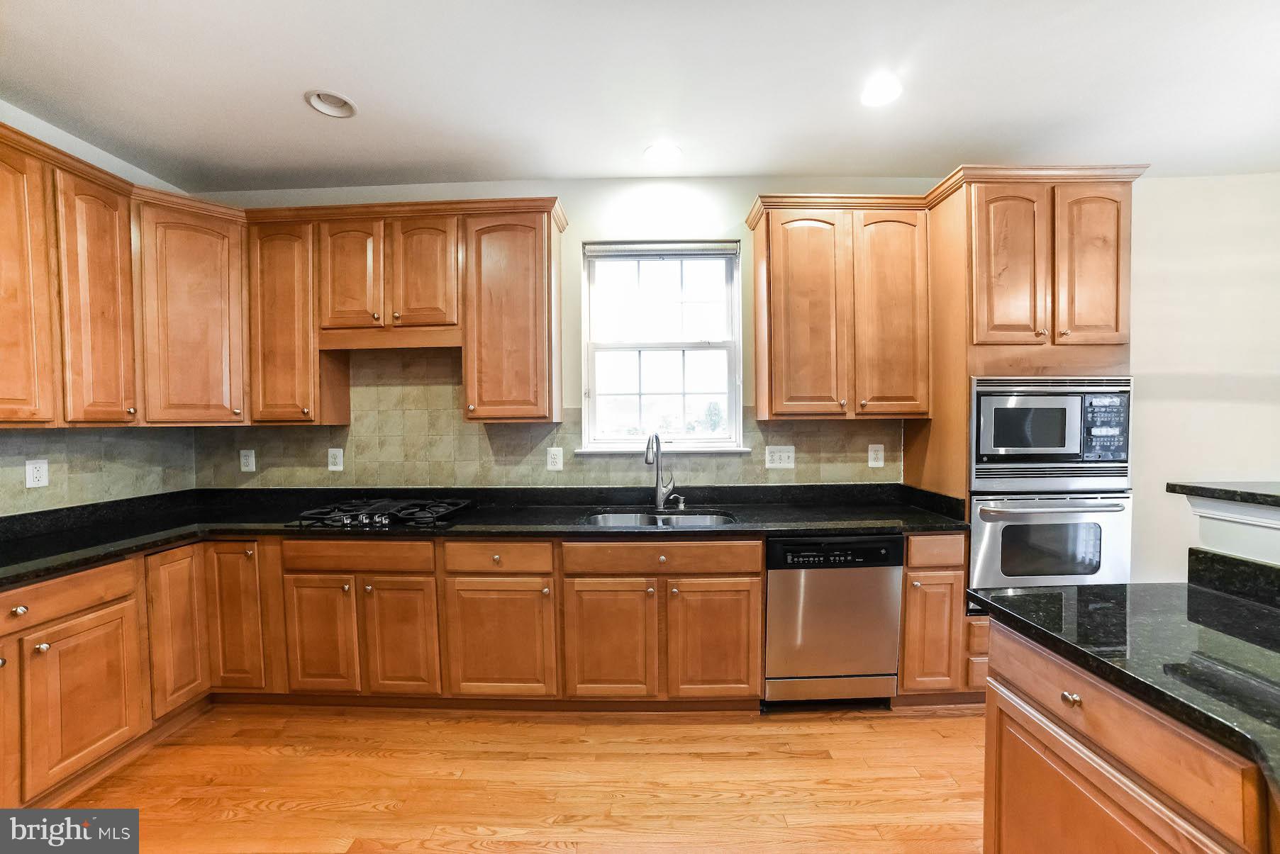 SHEFFIELD - Residential Lease