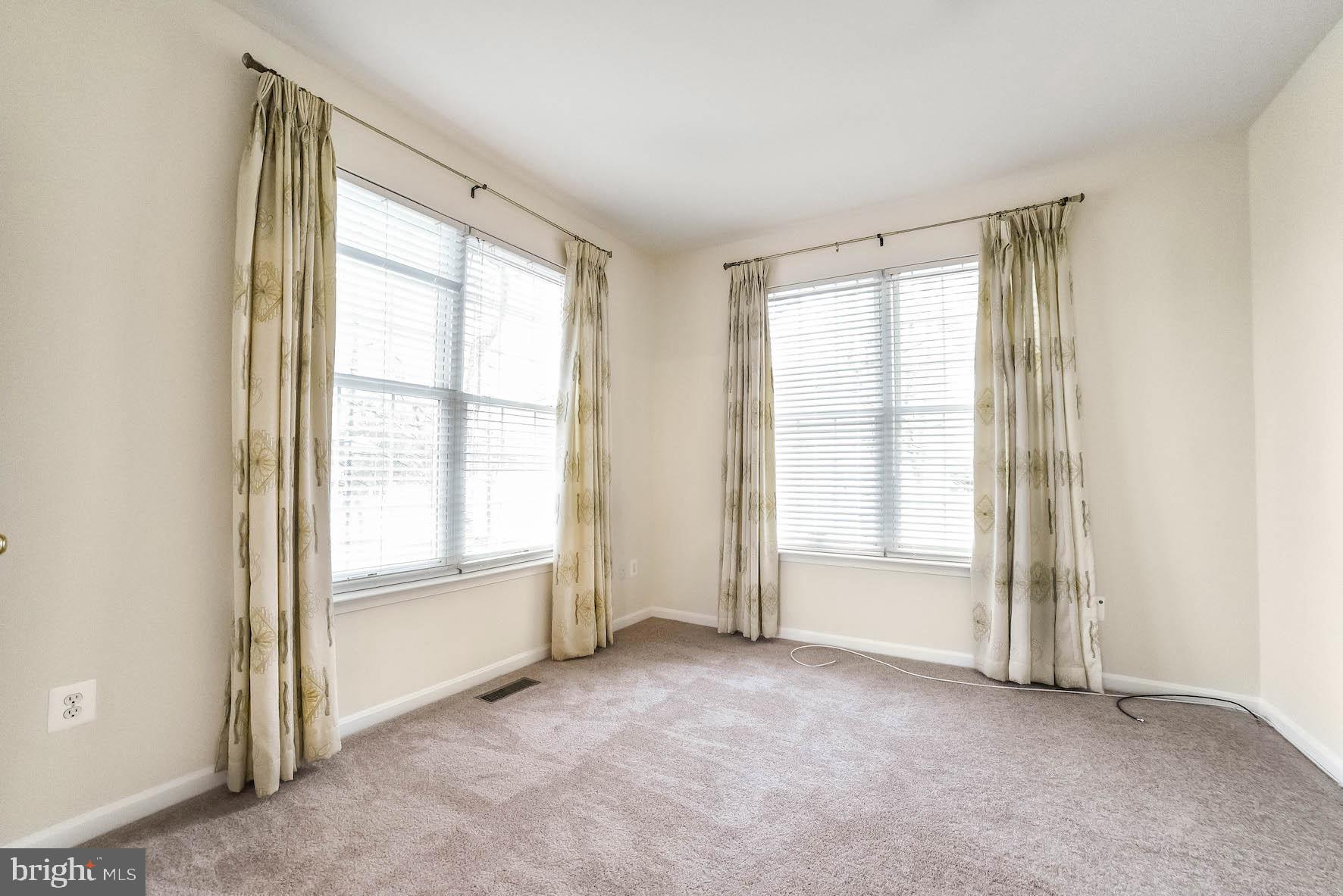 SHEFFIELD - Residential Lease