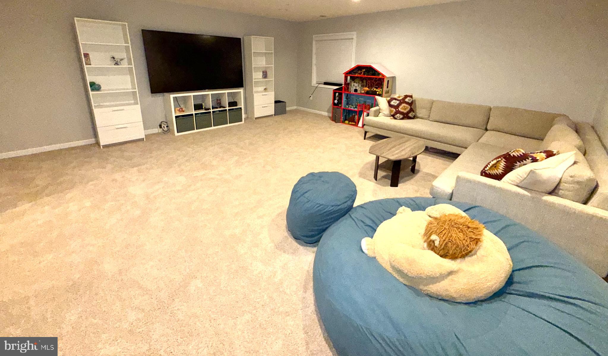 HOLLY RIDGE - Residential