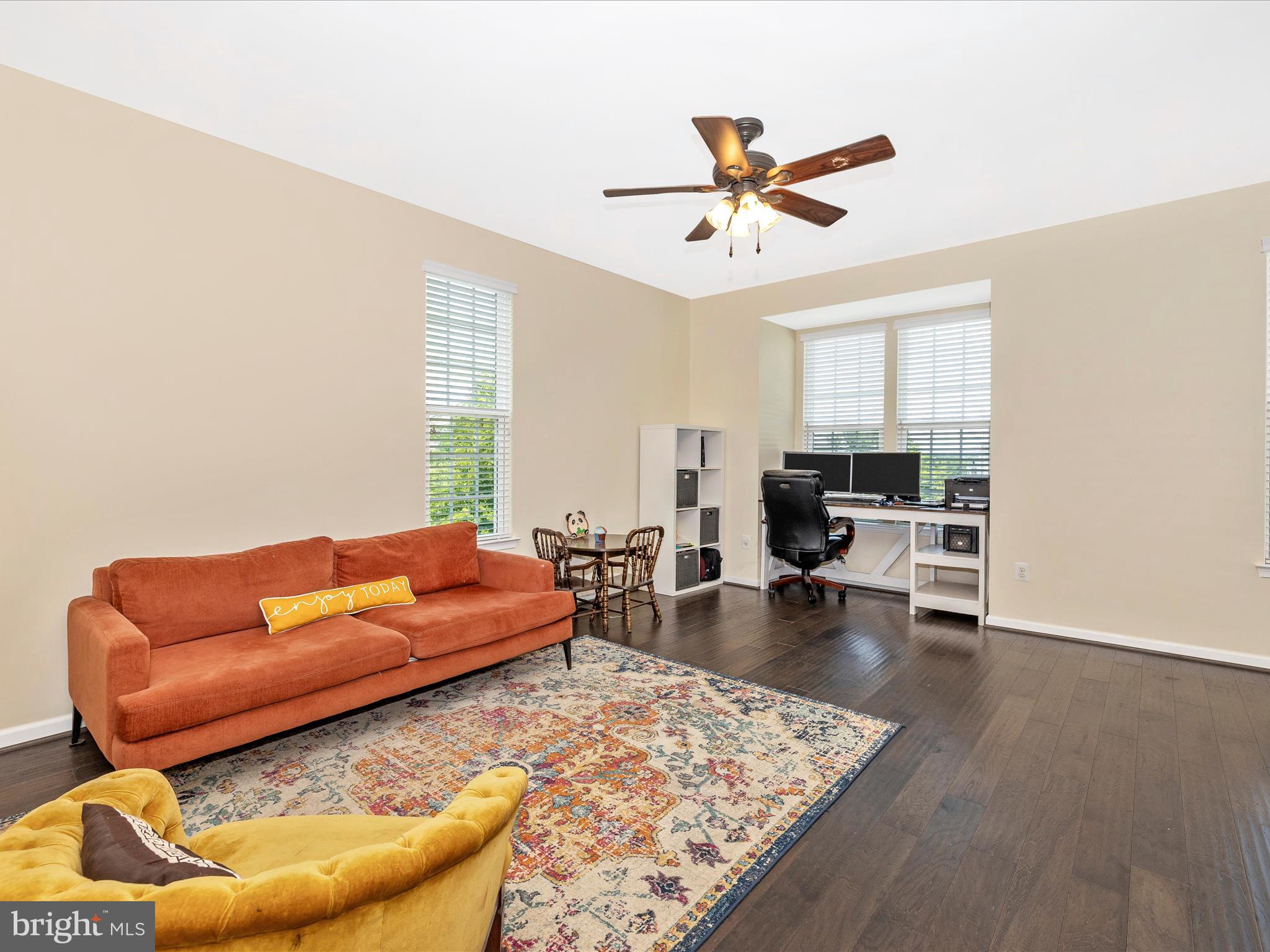 HOLLY RIDGE - Residential