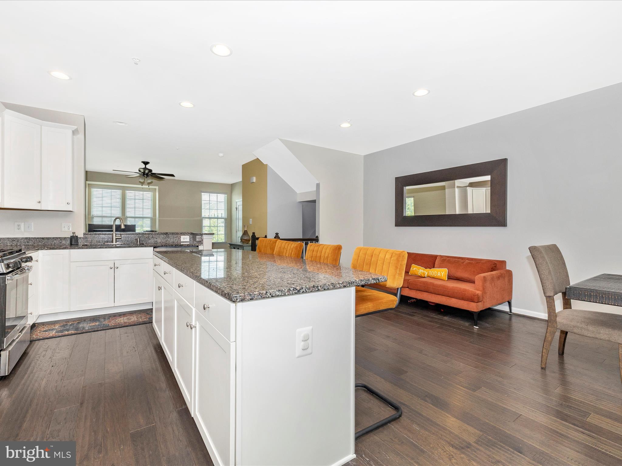 HOLLY RIDGE - Residential