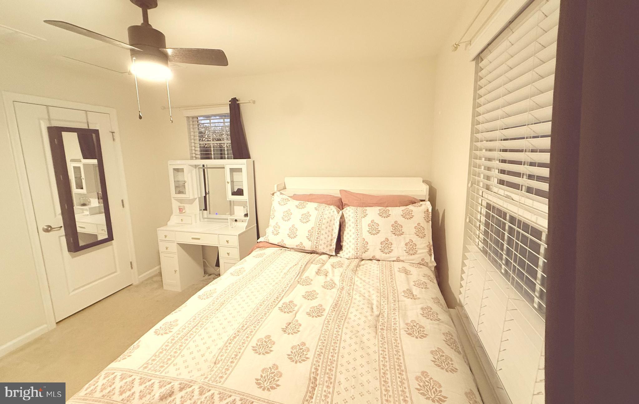 HOLLY RIDGE - Residential