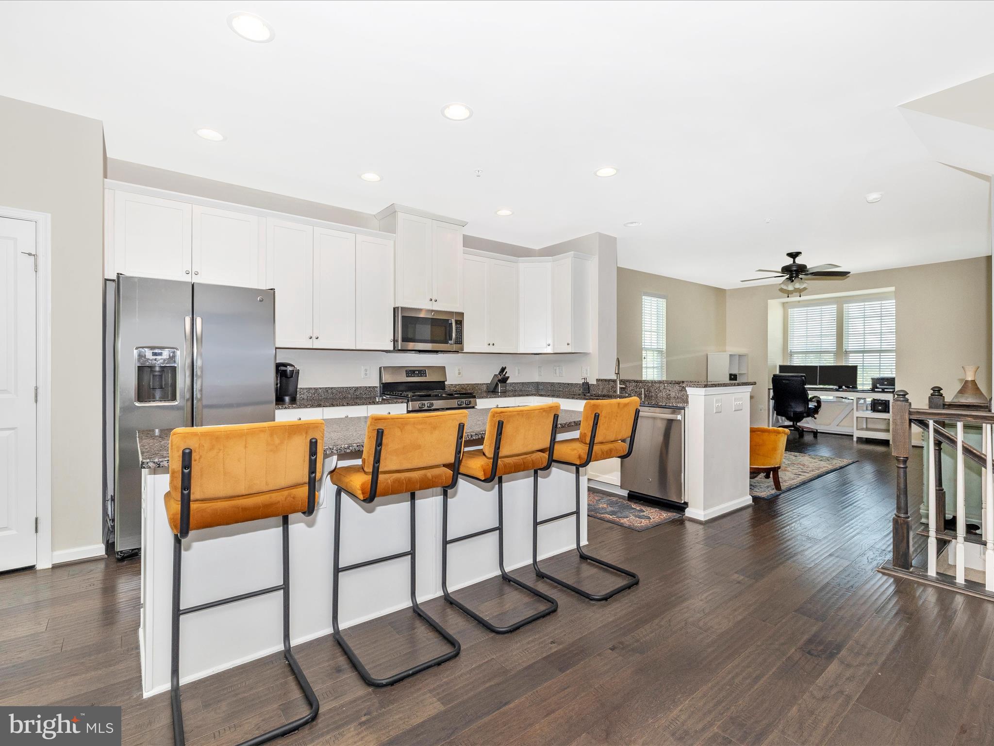 HOLLY RIDGE - Residential