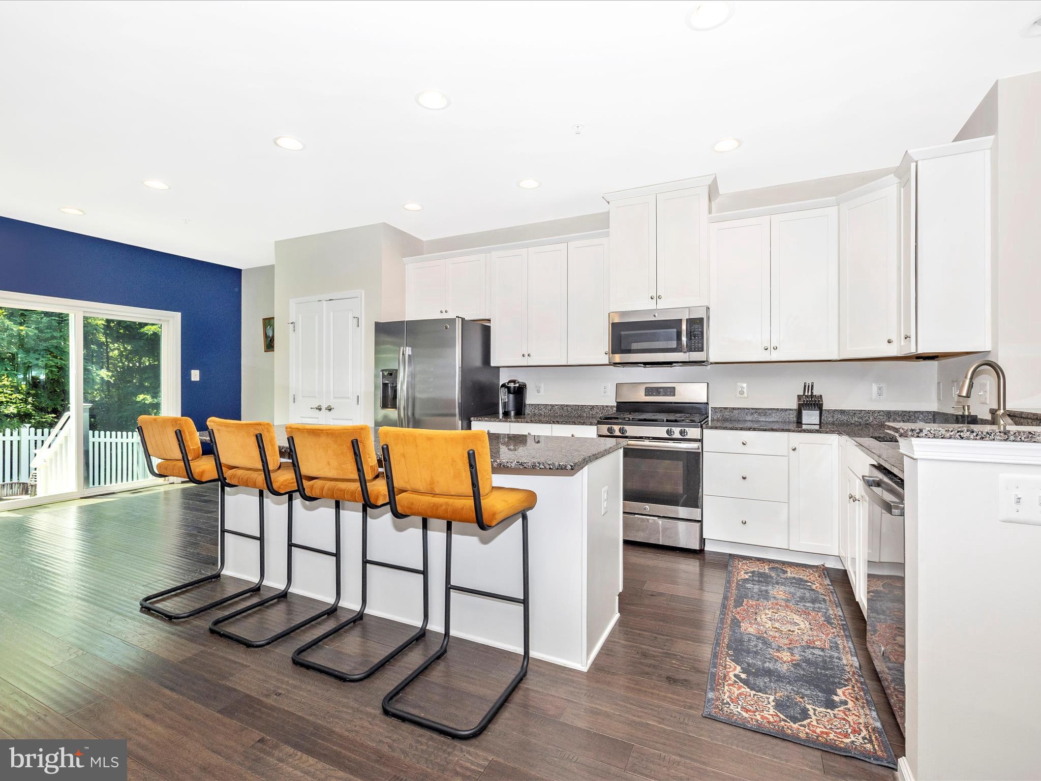 HOLLY RIDGE - Residential