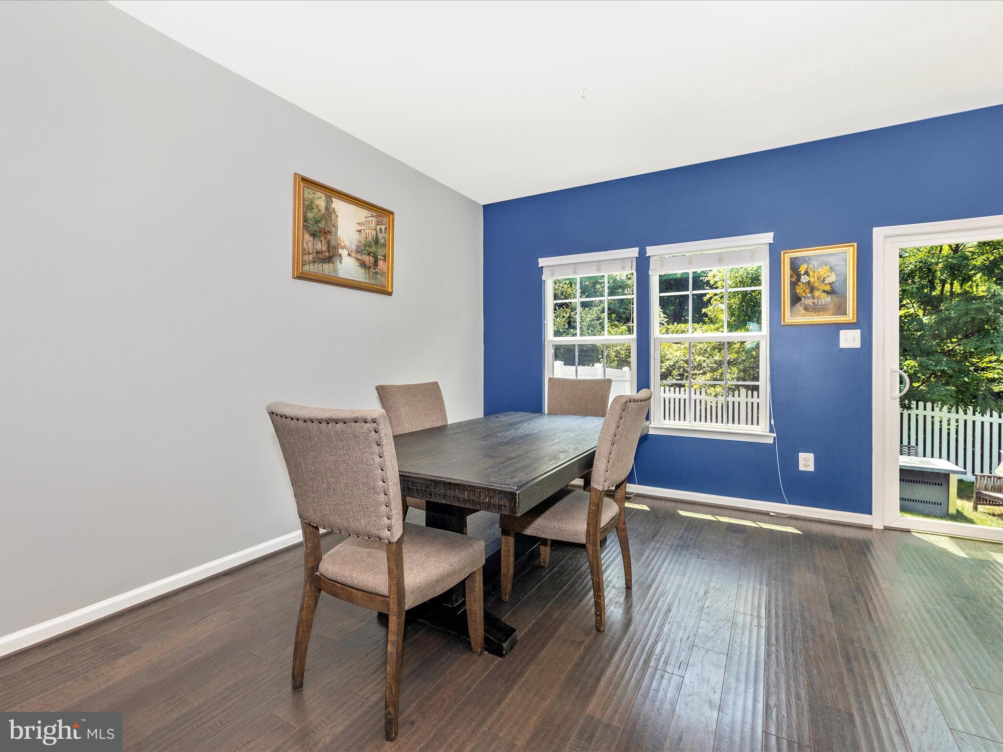 HOLLY RIDGE - Residential