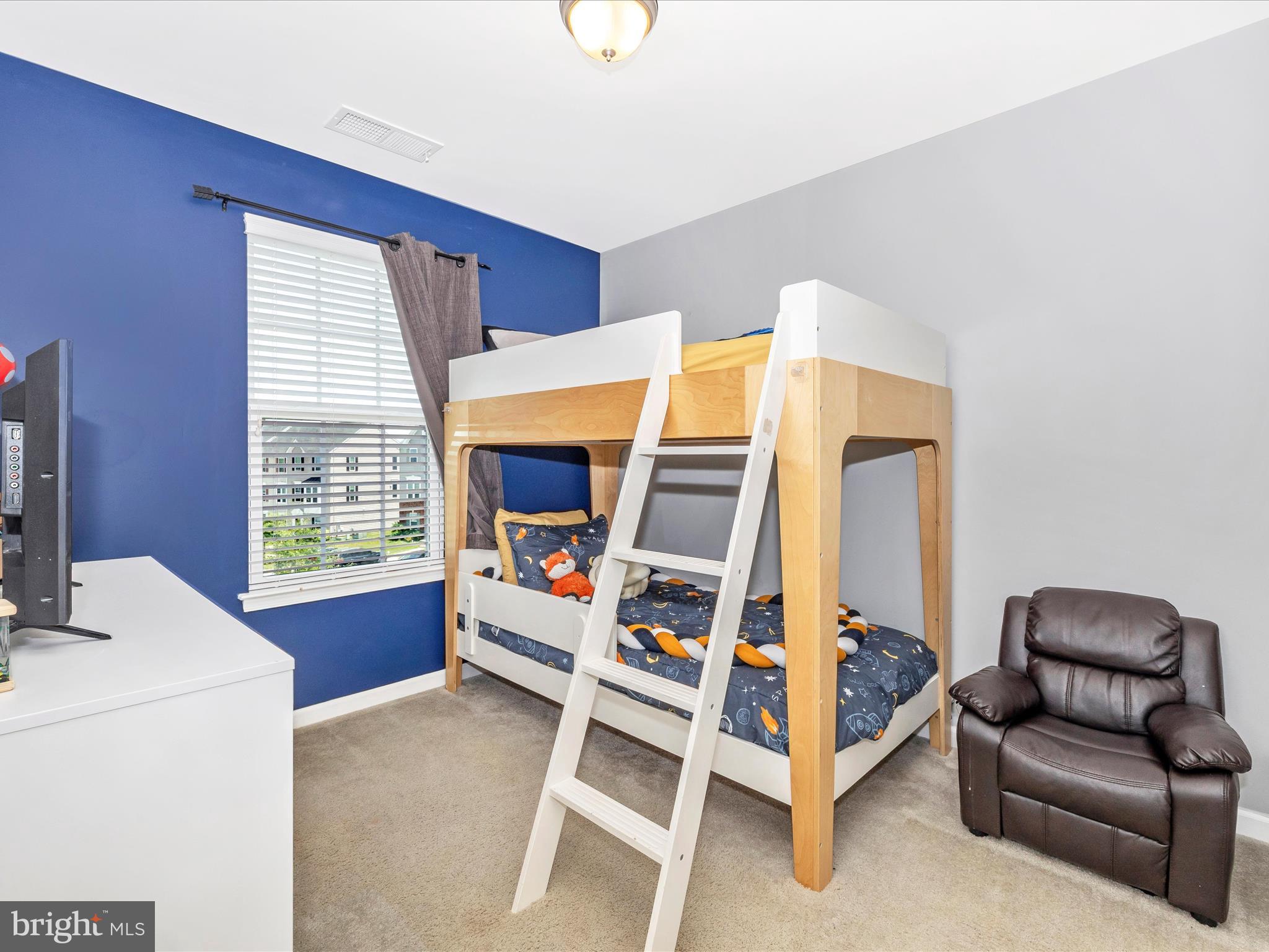 HOLLY RIDGE - Residential