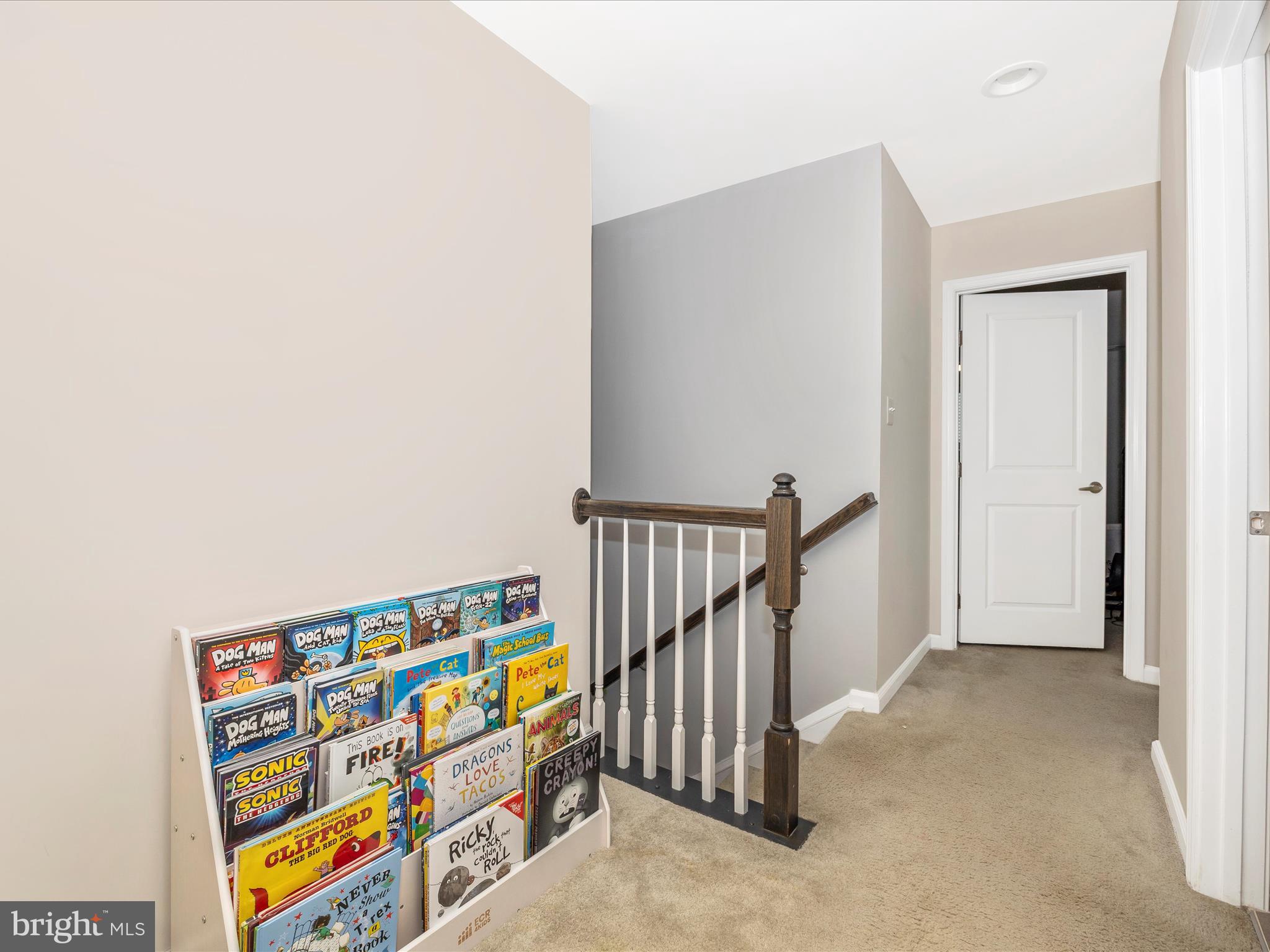 HOLLY RIDGE - Residential