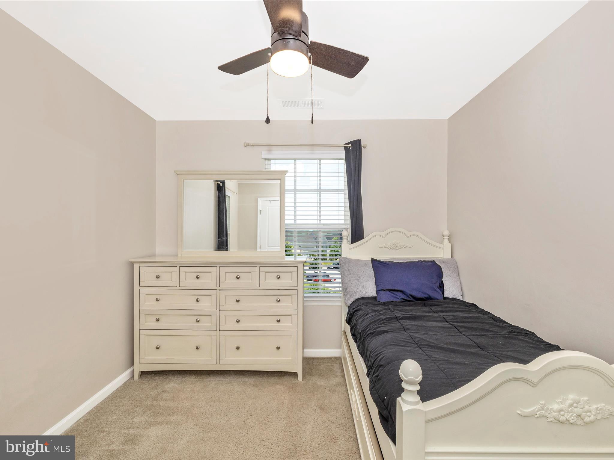 HOLLY RIDGE - Residential