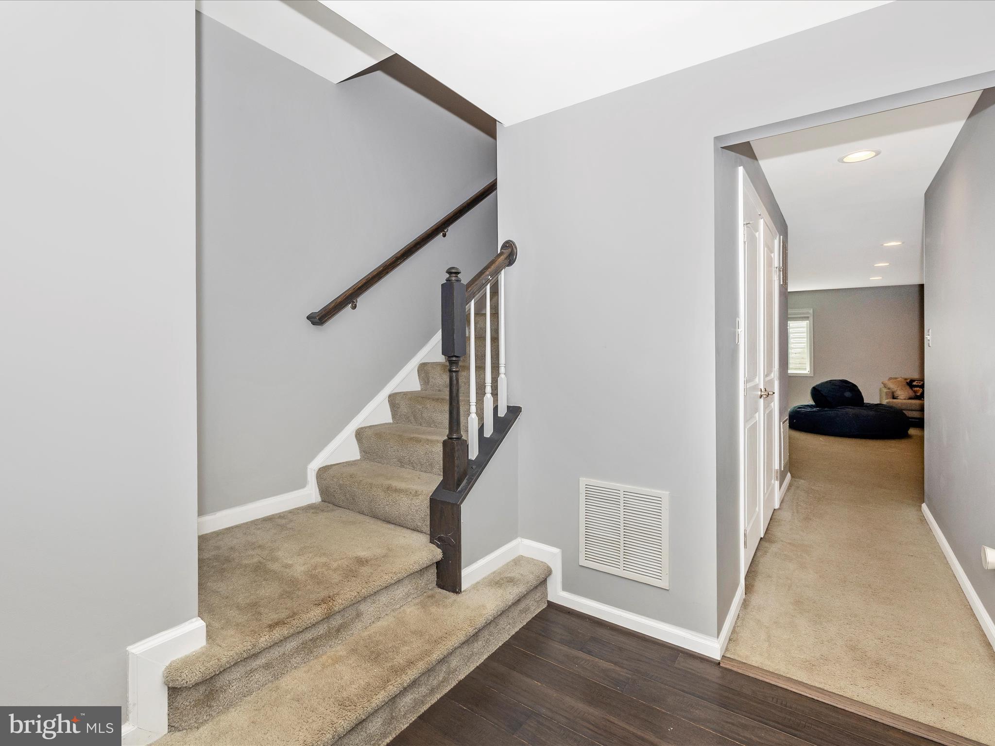 HOLLY RIDGE - Residential