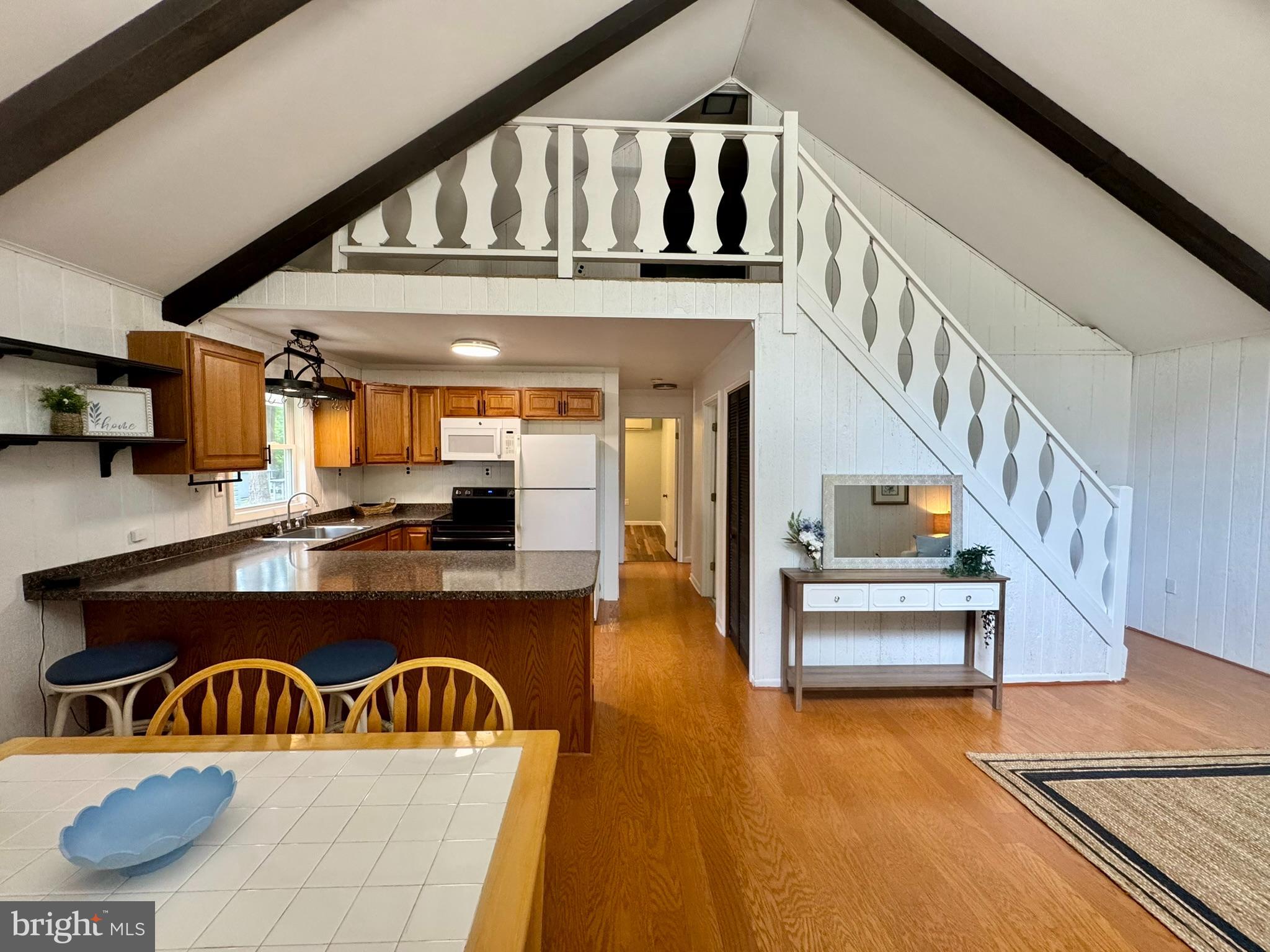 67 SEAFARER LANE
