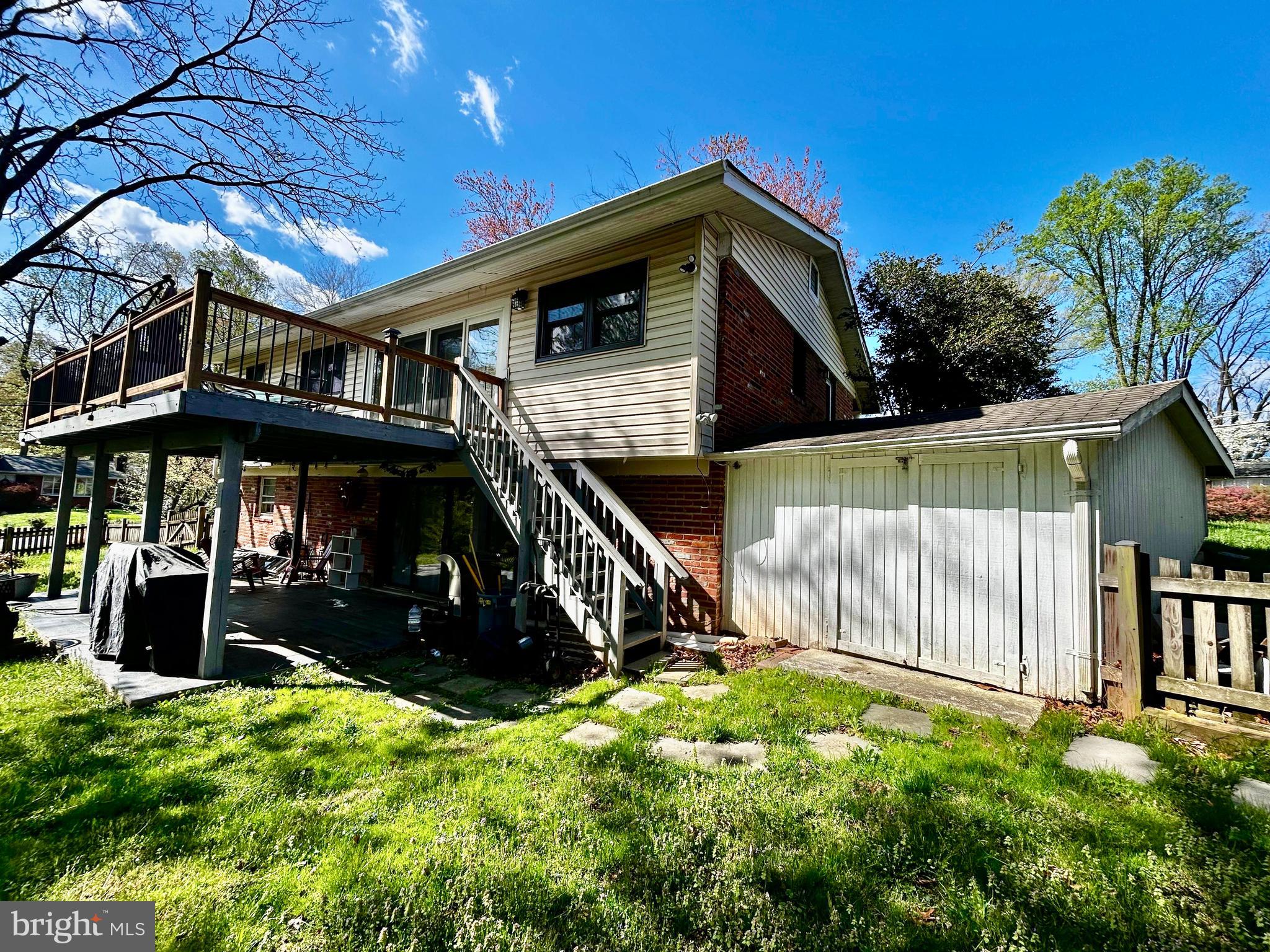 SLEEPY HOLLOW WOODS - Residential