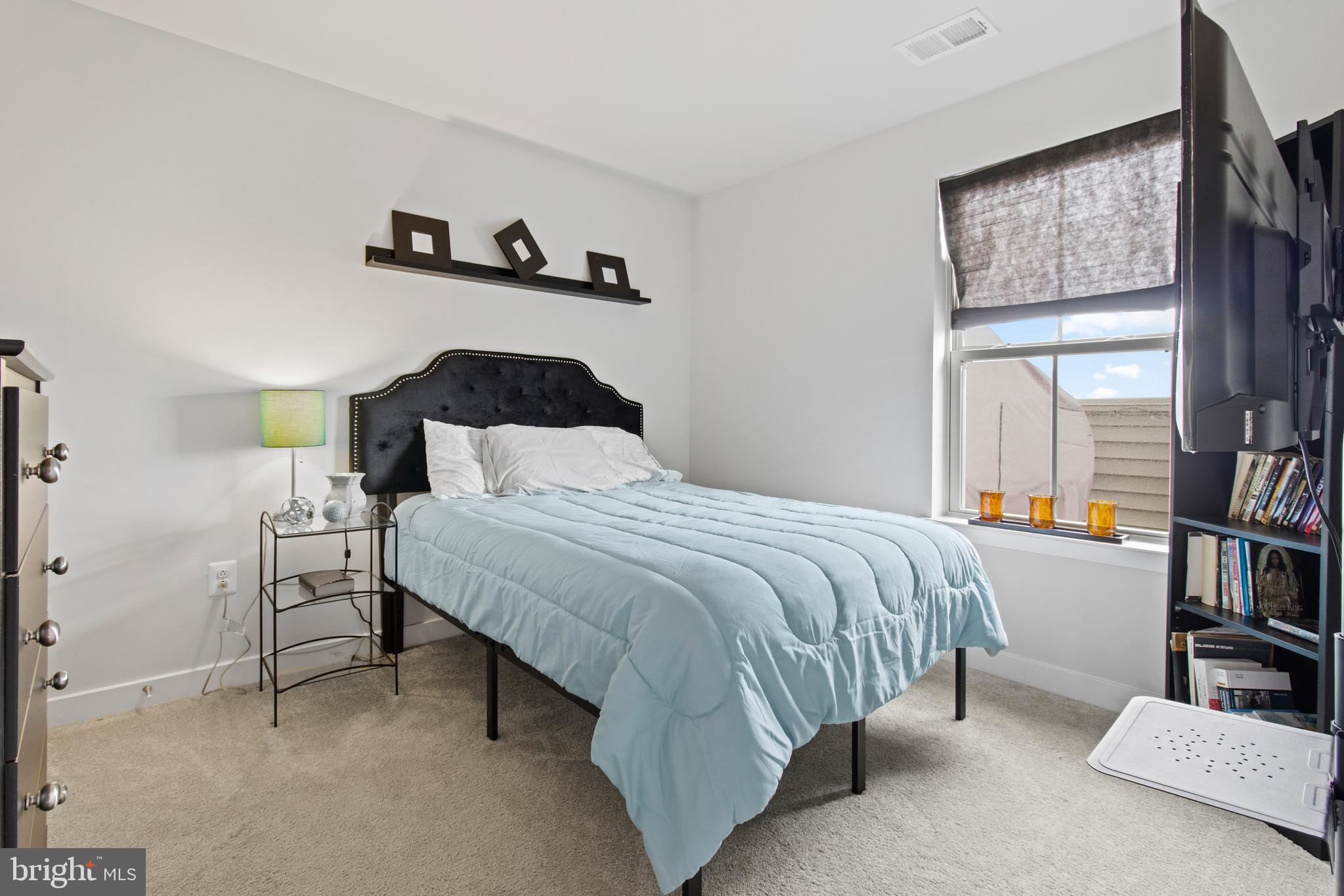 NORBOURNE PARK - Residential