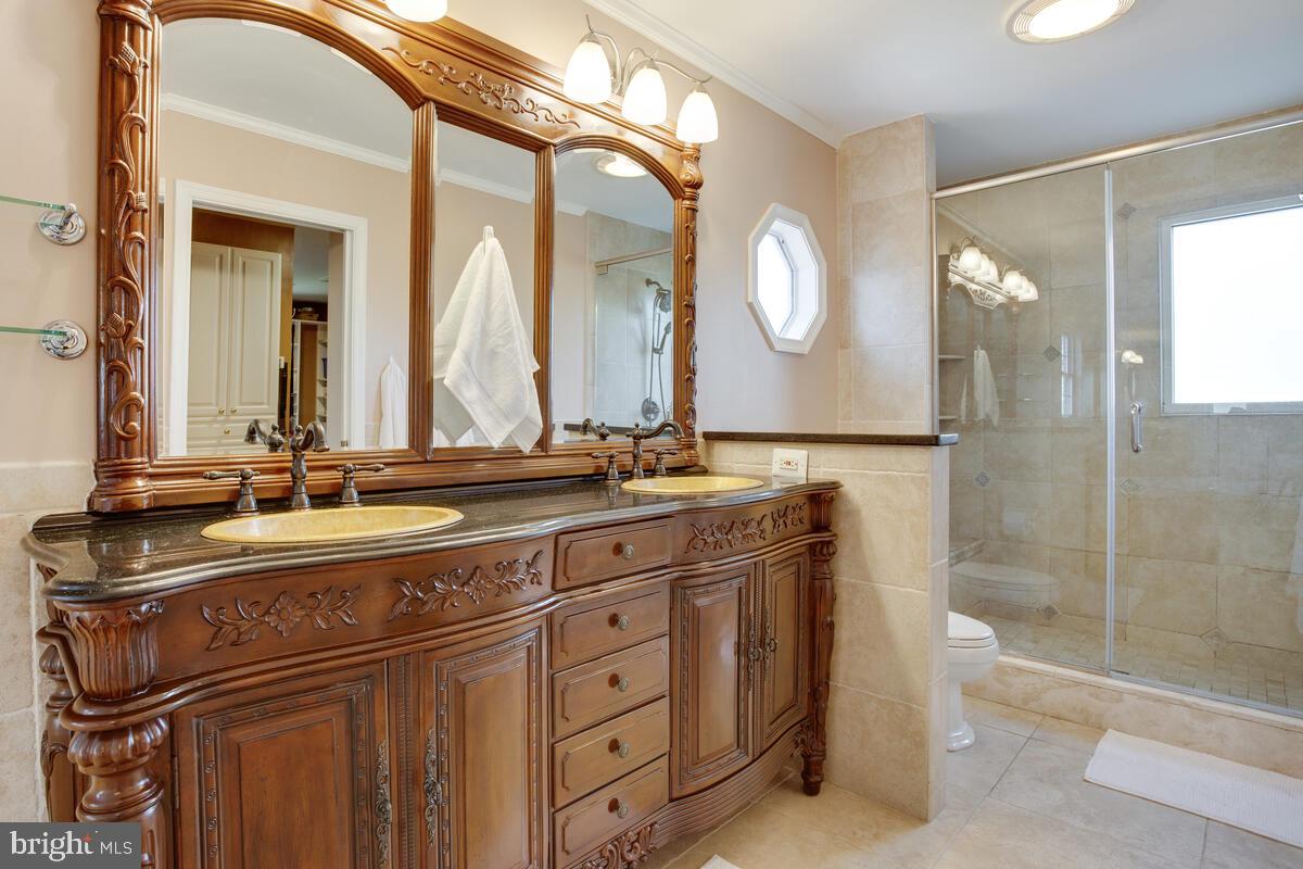 CHANEY MANOR - Residential