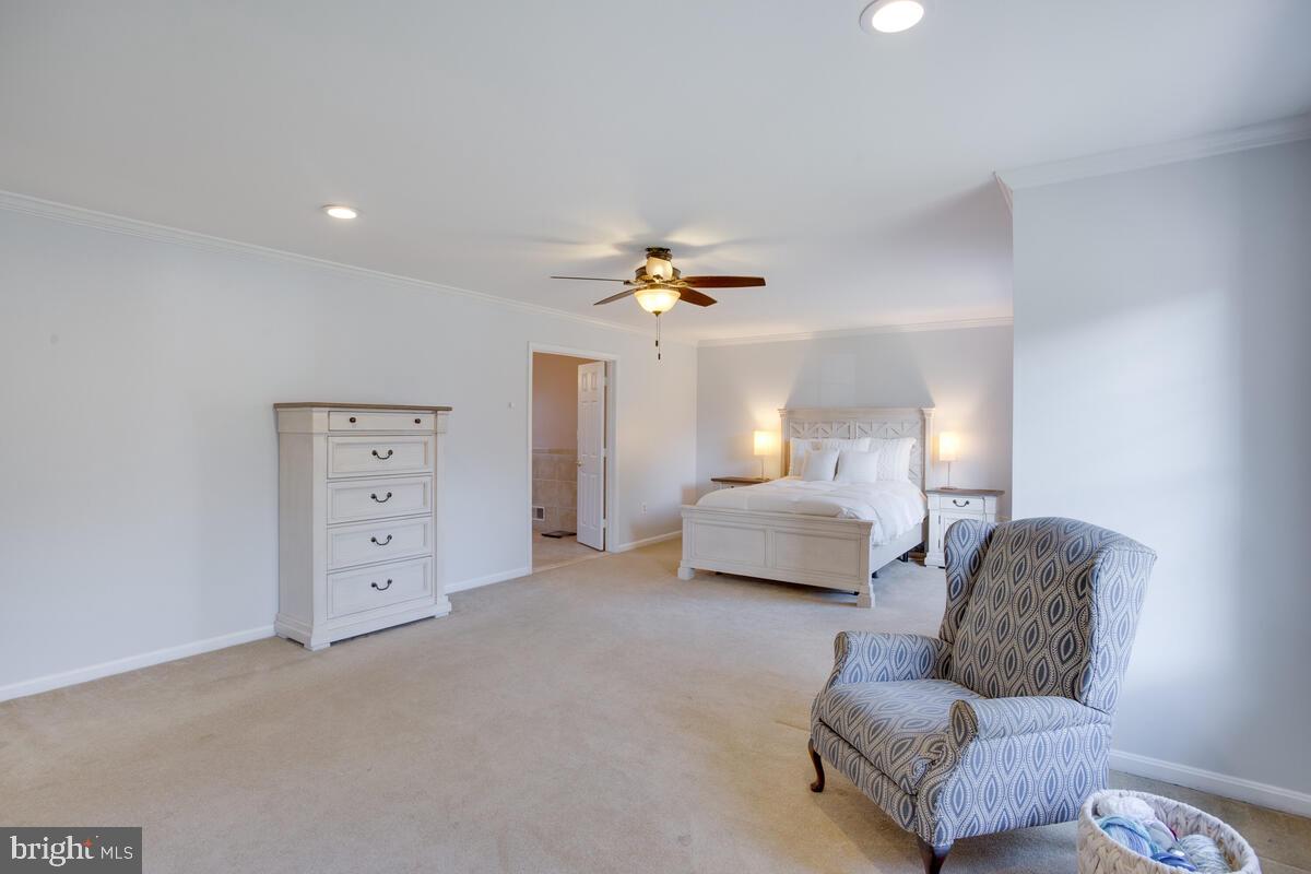 CHANEY MANOR - Residential