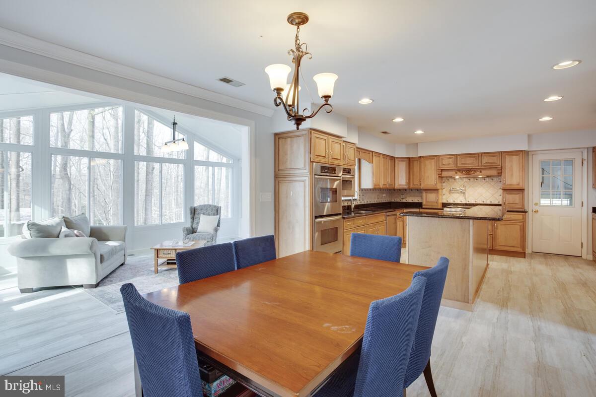 CHANEY MANOR - Residential